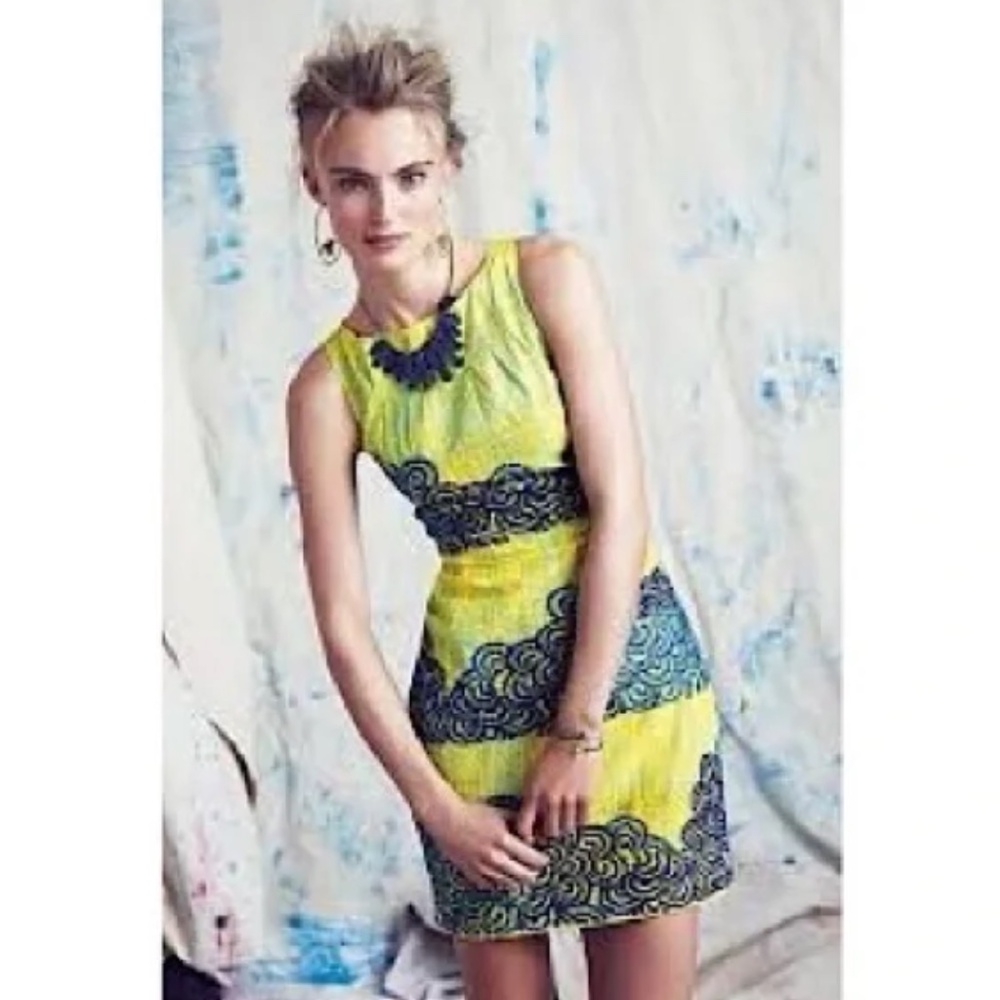 Anthropologie Tabitha Azure Scroll Embroidered Boat Neck Sheath - Size: 2